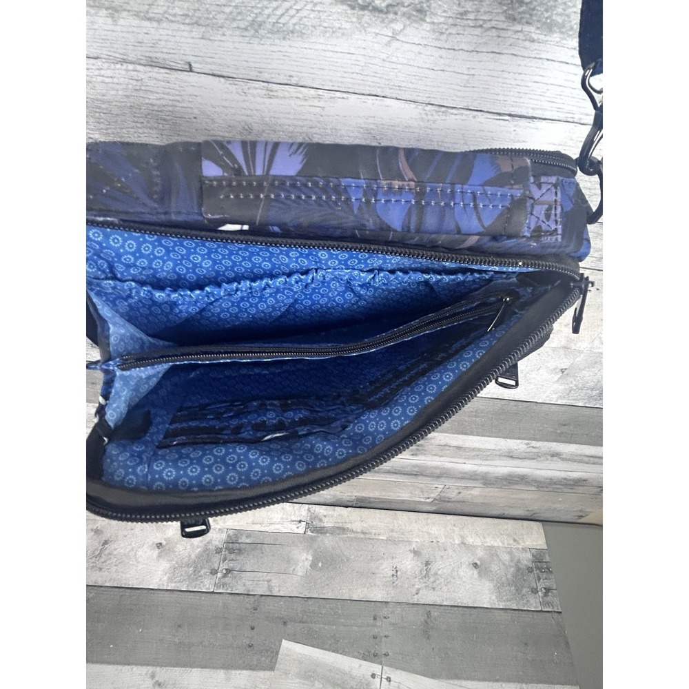 Lug Scoop crossbody (blue, purple, black) Botanical Floral - Picture 8 of 9